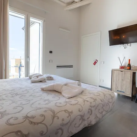 Oneira Bed & Breakfast *